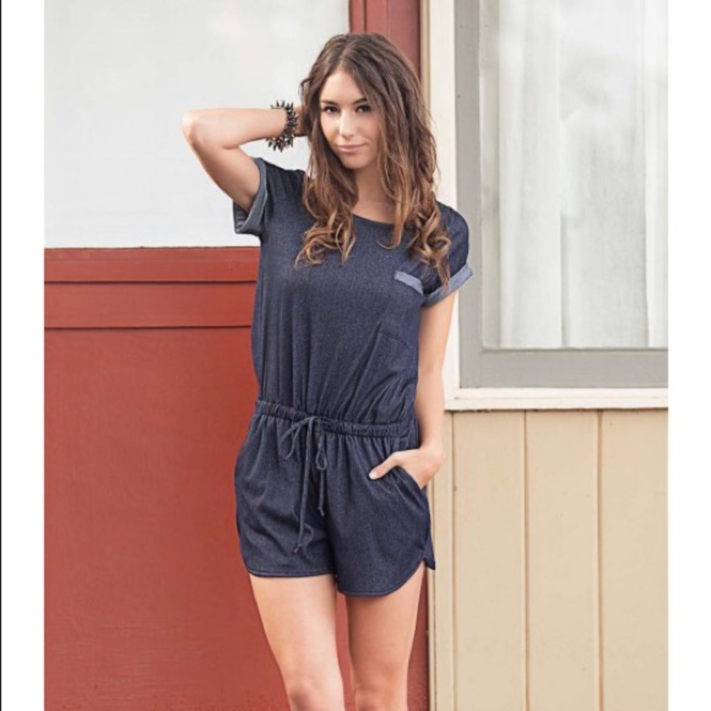 SHOSHO SHORT SLEEVE STRETCH DENIM ROMPER